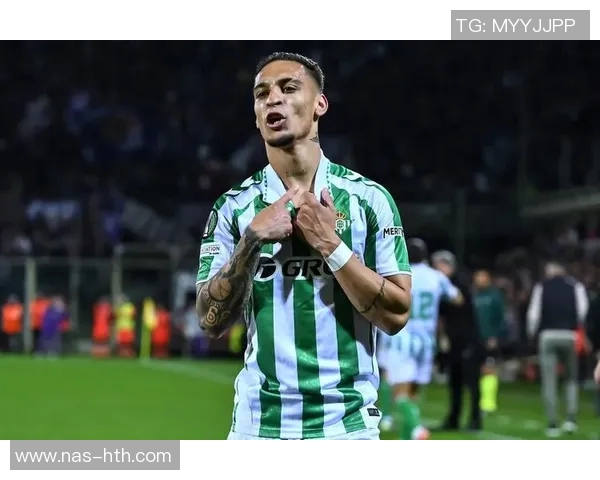 安东尼即将签下五年合约,薪水与伊斯科持平:未来的足球新星来临! 安东尼即将签下五年合约,薪水与伊斯科持平:未来的足球新星来临!